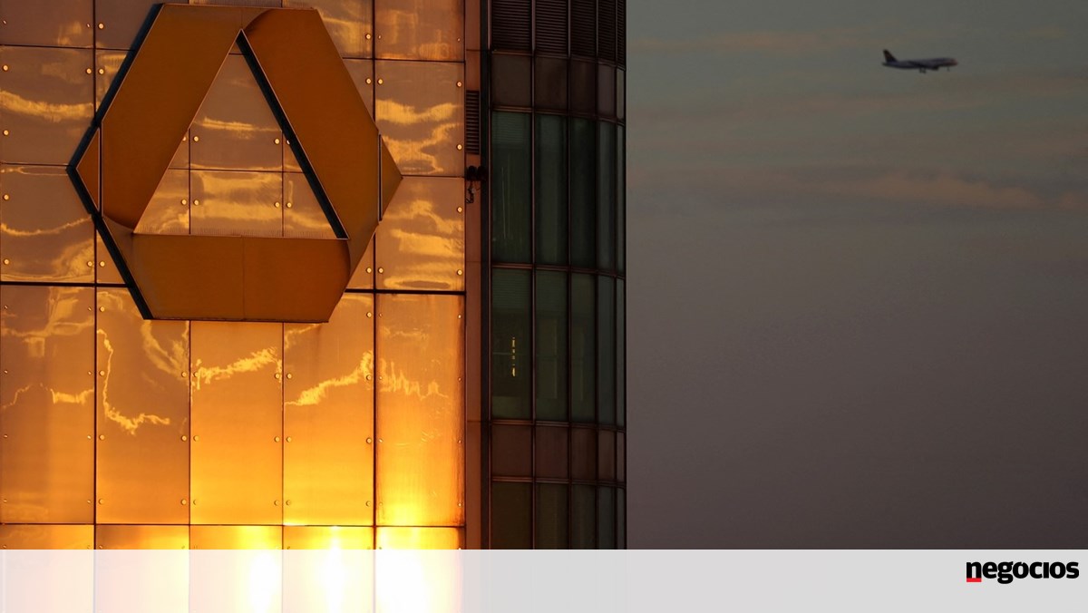 Regulador alemão avalia oferta do italiano Unicredit por participação de 29,99% no Commerzbank – Banca & Finanças