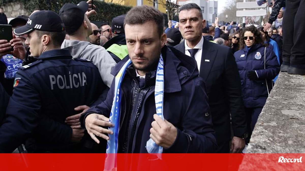Anselmi e as emoções dos últimos dias: «Mostrou-me muito o que significa o FC Porto» – FC Porto