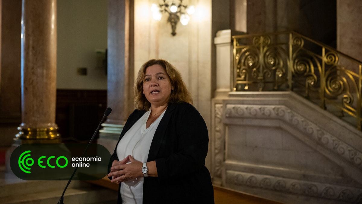 Alexandra Leitão apresenta-se como candidata Lisboa com promessa de diálogo
