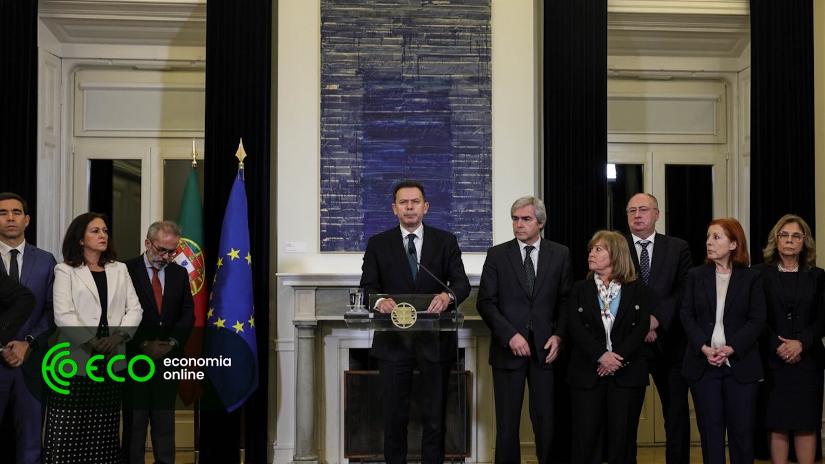 PS segura Montenegro no cargo de primeiro-ministro, mas “estrago está feito”