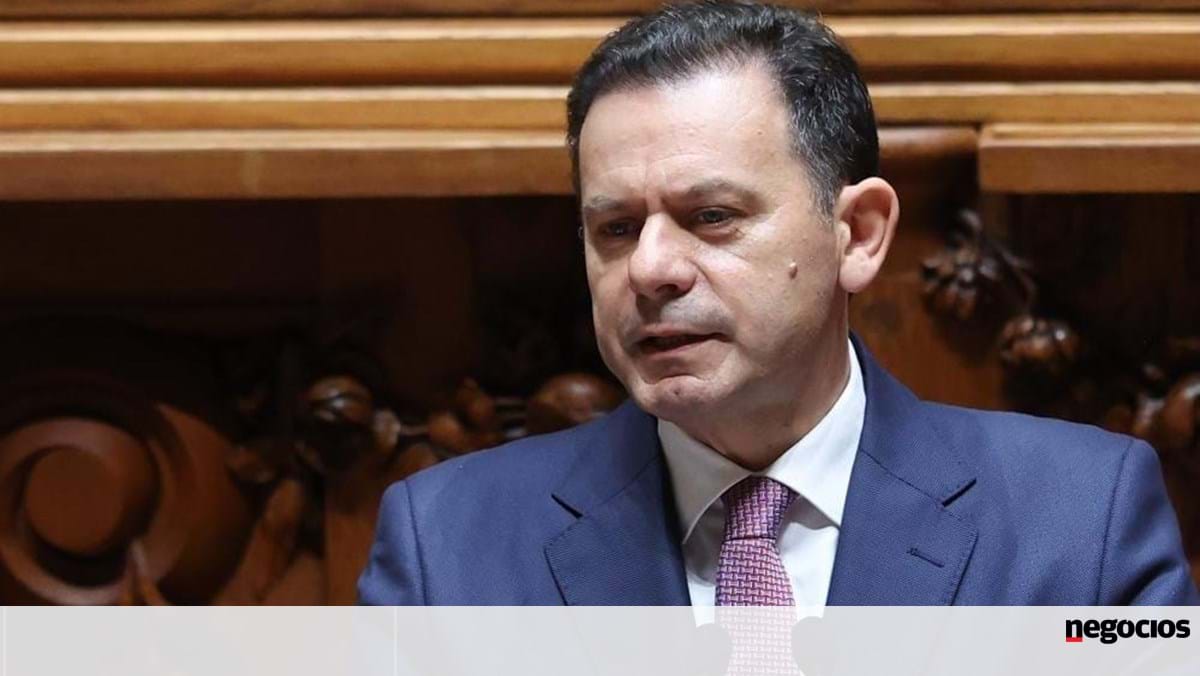 Ucrânia: Montenegro assegura que Portugal estará alinhado com aliados – Economia