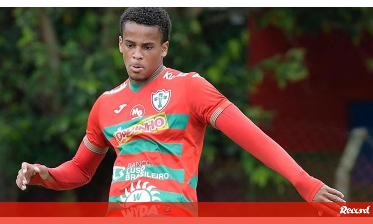 Jovem brasileiro em testes no Benfica: Wellington já viajou para Lisboa – Benfica