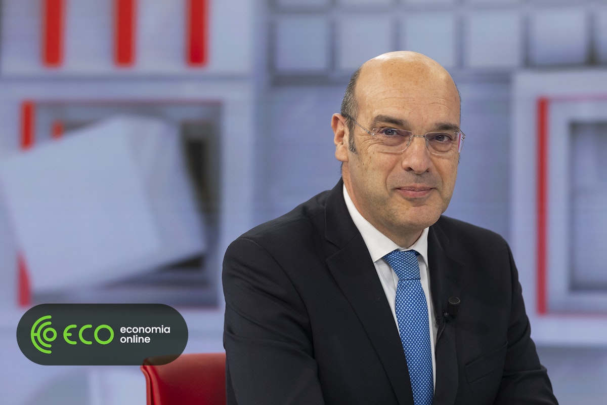 “Não basta deixar governar… É preciso um entendimento mais extenso entre o PS e o PSD” – ECO