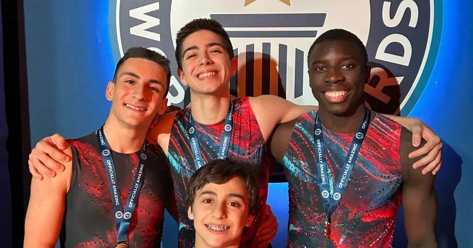 Ginastas do Acro Clube da Maia entram para o Livro de Recordes do Guinness