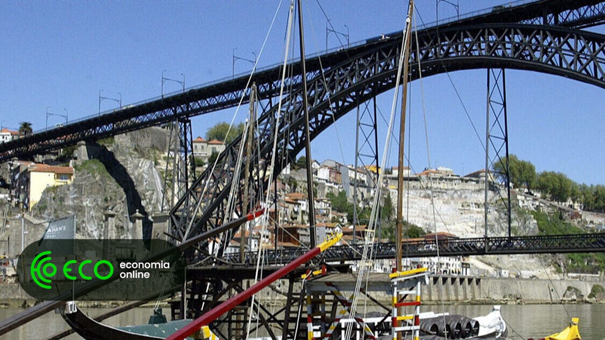 TGV. Câmara do Porto desconhecia proposta de construção de duas pontes