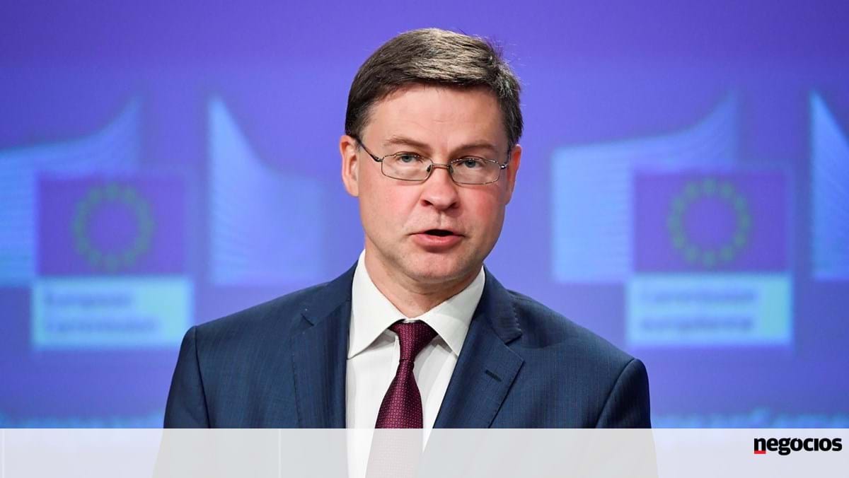 Bruxelas espera que grande maioria na UE ative cláusula de escape para gastos em defesa – Economia