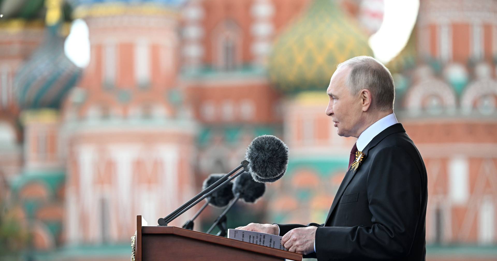 Discurso de Putin no Dia da Vitória centrado em críticas à “russofobia” e ao “antissemitismo”