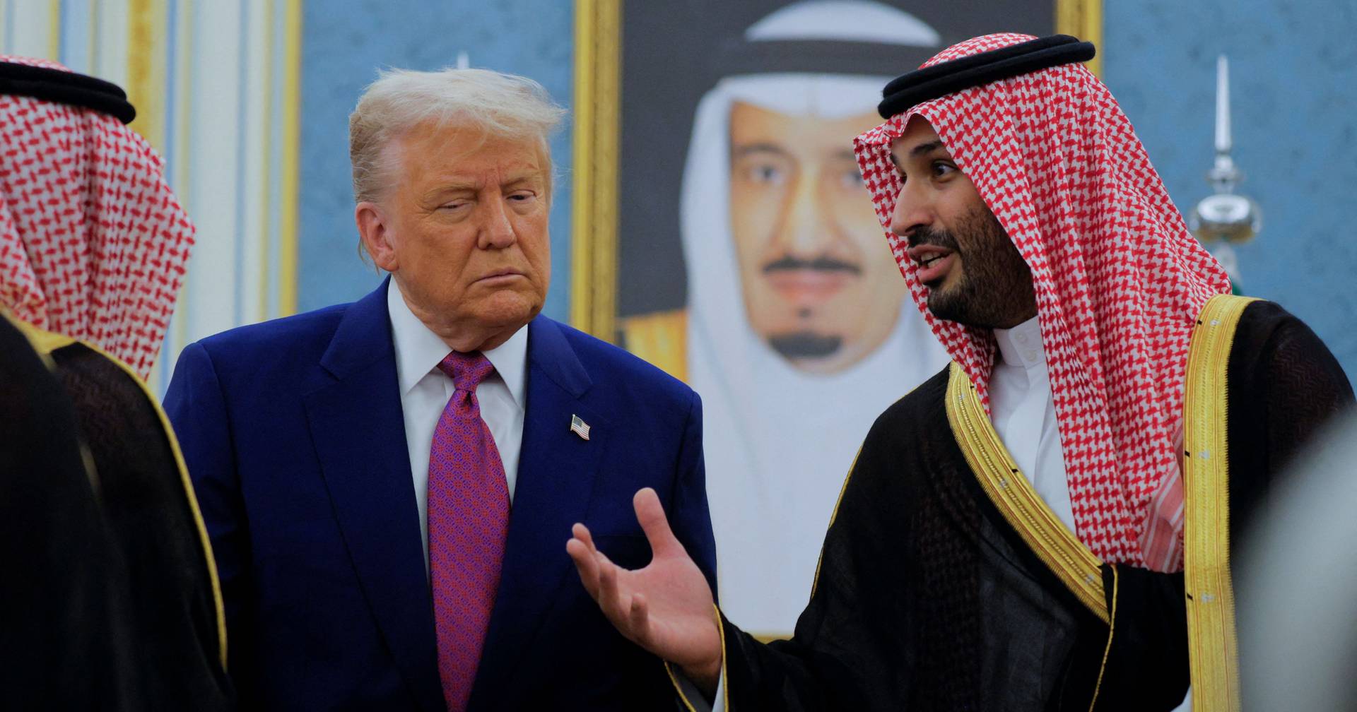 EUA levantam sanções à Síria: os interesses políticos e familiares de Trump