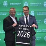 Santos Silva quer nova direção “o mais depressa possível” no PS e exclui “lideranças pessoais demasiado fortes”