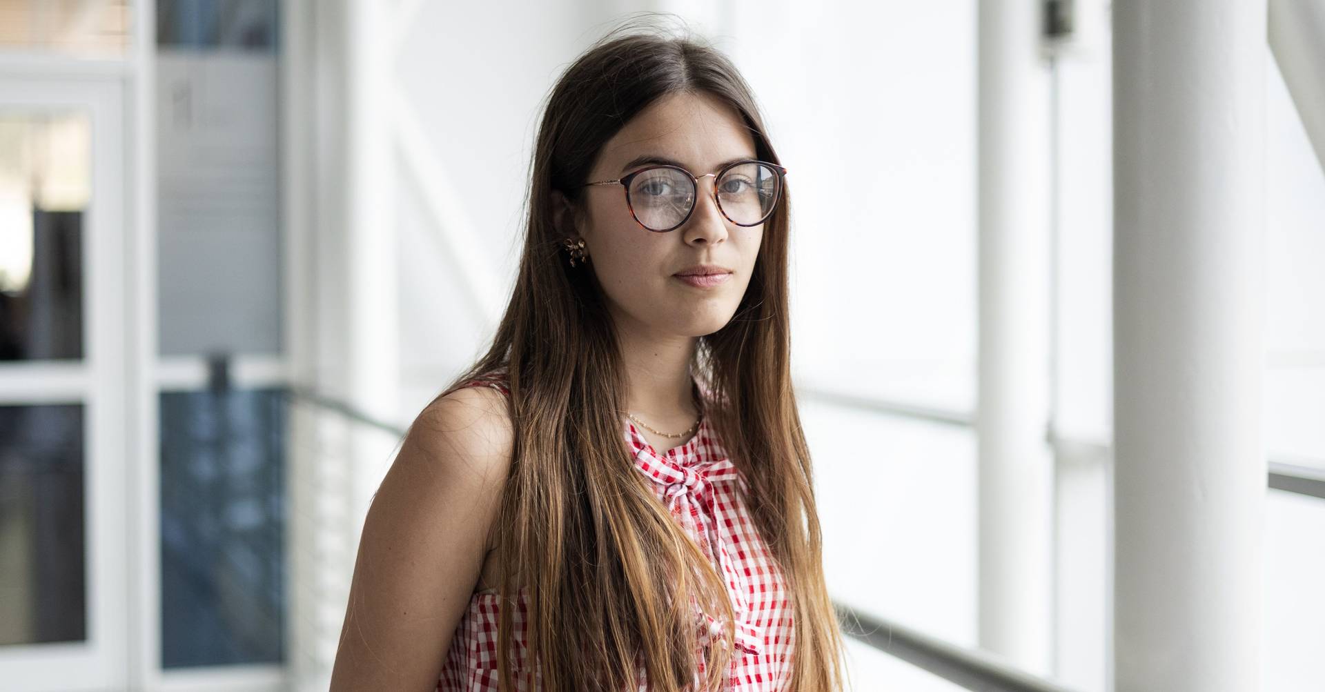 Bianca de Carvalho Gonçalves foi a melhor aluna de História no ensino secundário, agora estuda com o objetivo de ser professora