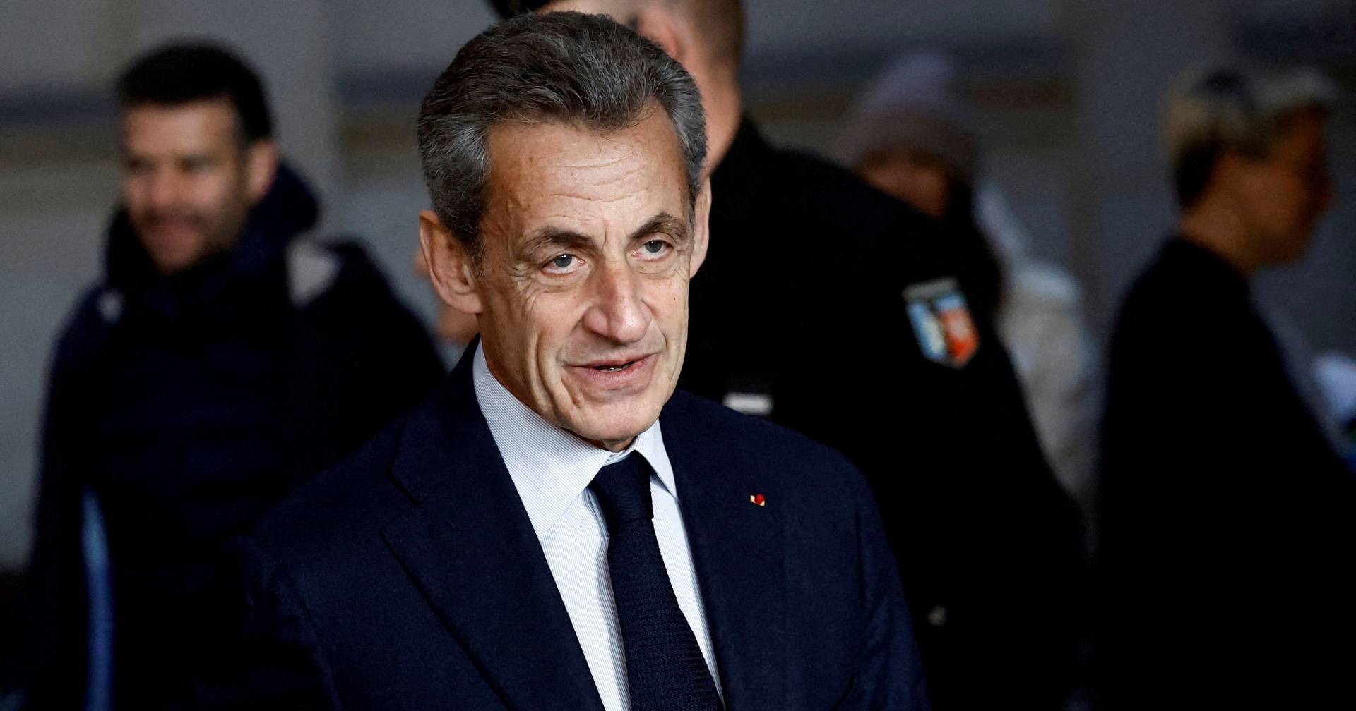 França retira a Legião de Honra a Sarkozy após condenação por corrupção