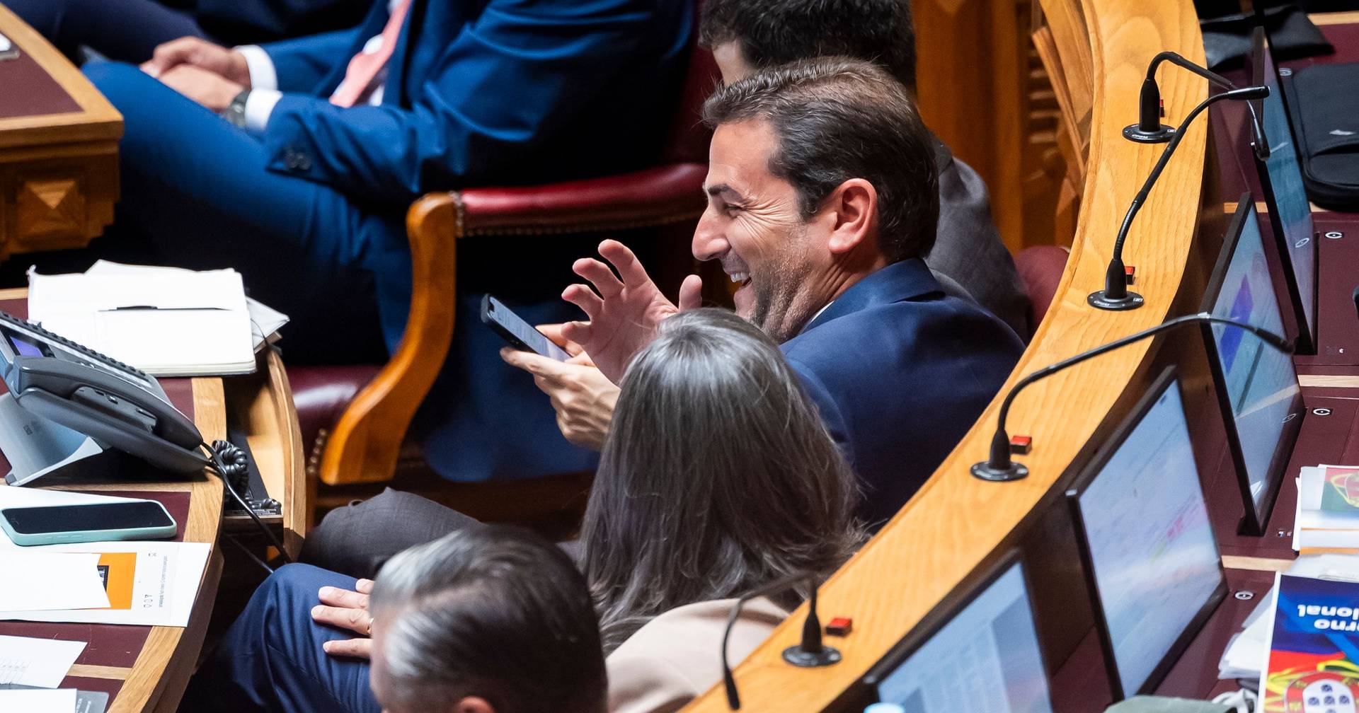 Hugo Soares propõe quatro novos ‘vices’ para a bancada do PSD