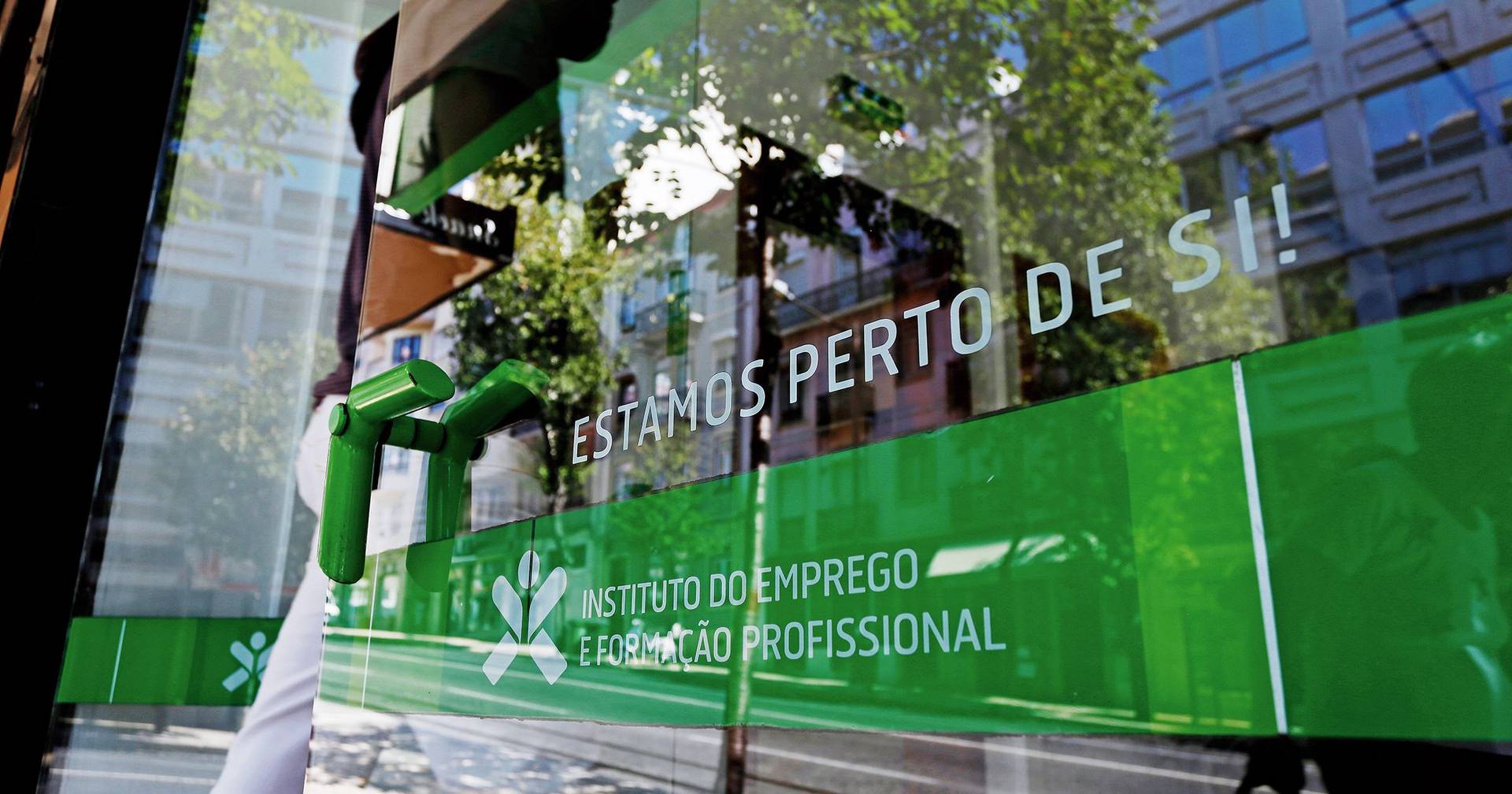 Recém-diplomados em Portugal são cada vez menos afetados pelo desemprego