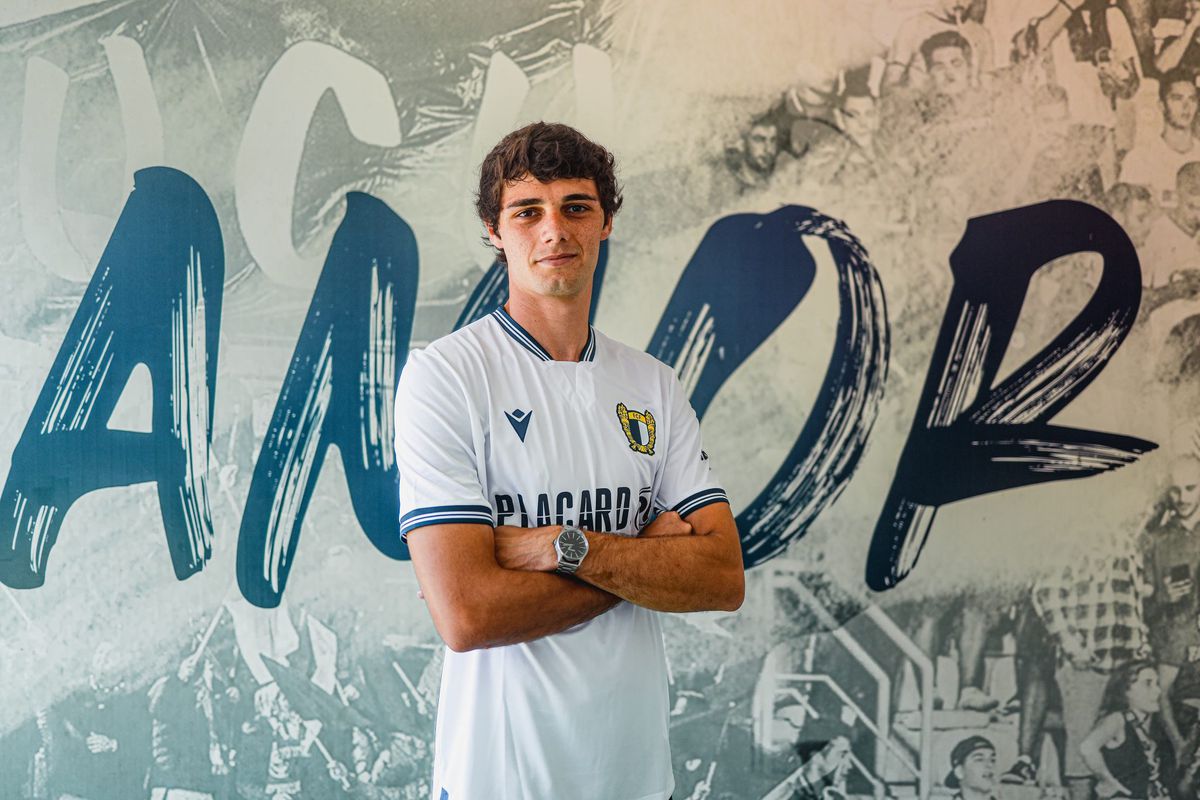 Mercado: Samuel Lobato três épocas no Portimonense