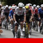 Insólito no Tour’2025: luta ao sprint por contagem de montanha acaba em queda surreal – Tour