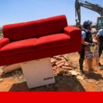 Cinco funcionários da AT ficam proibidos do exercício funções, de sair do país e obrigados apresentações semanais