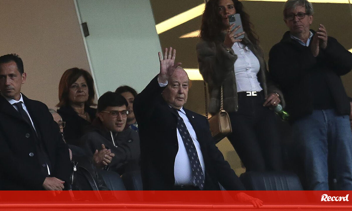 Abraço público da paz recusado no clássico – FC Porto