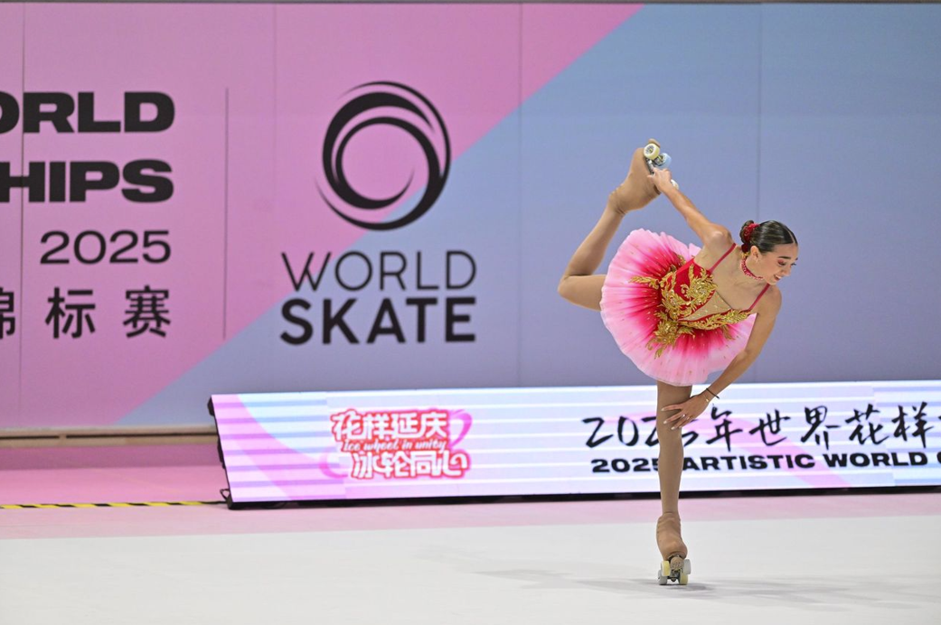 Madalena Costa, uma campeã “surreal” a reescrever a história da patinagem | Patinagem