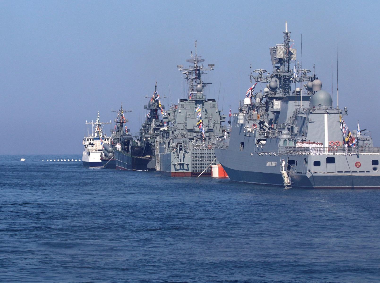 União Europeia sanciona mais 41 navios da “frota fantasma” russa