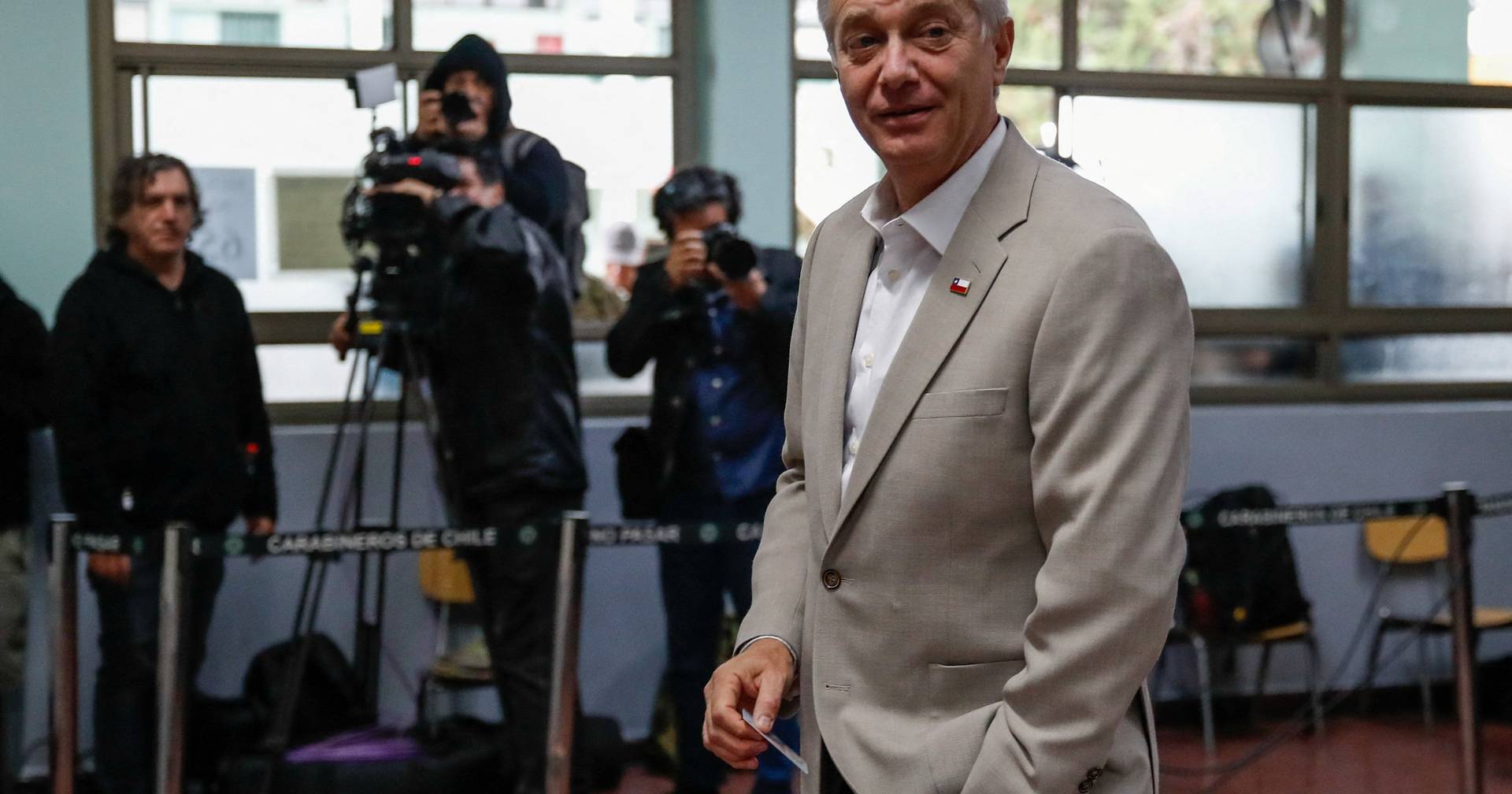 Candidato de extrema-direita vence eleições presidenciais no Chile