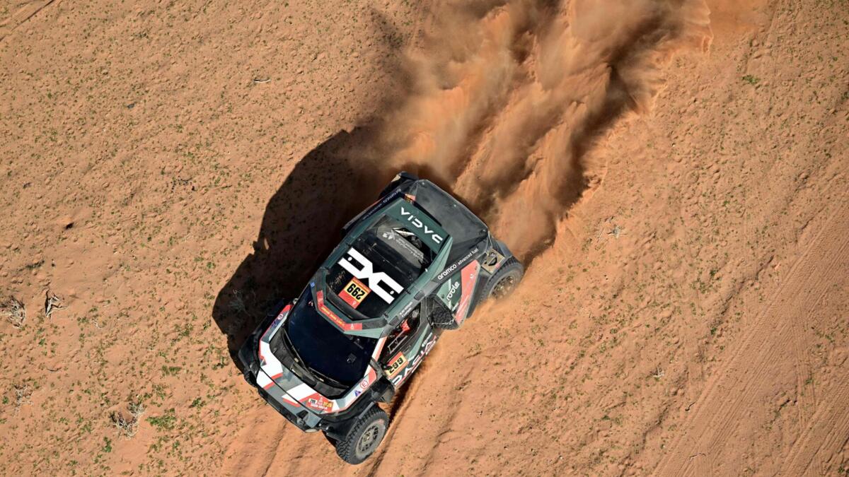 Nasser Al-Attiyah na liderança do Dakar’2026 após vencer sexta etapa nos automóveis